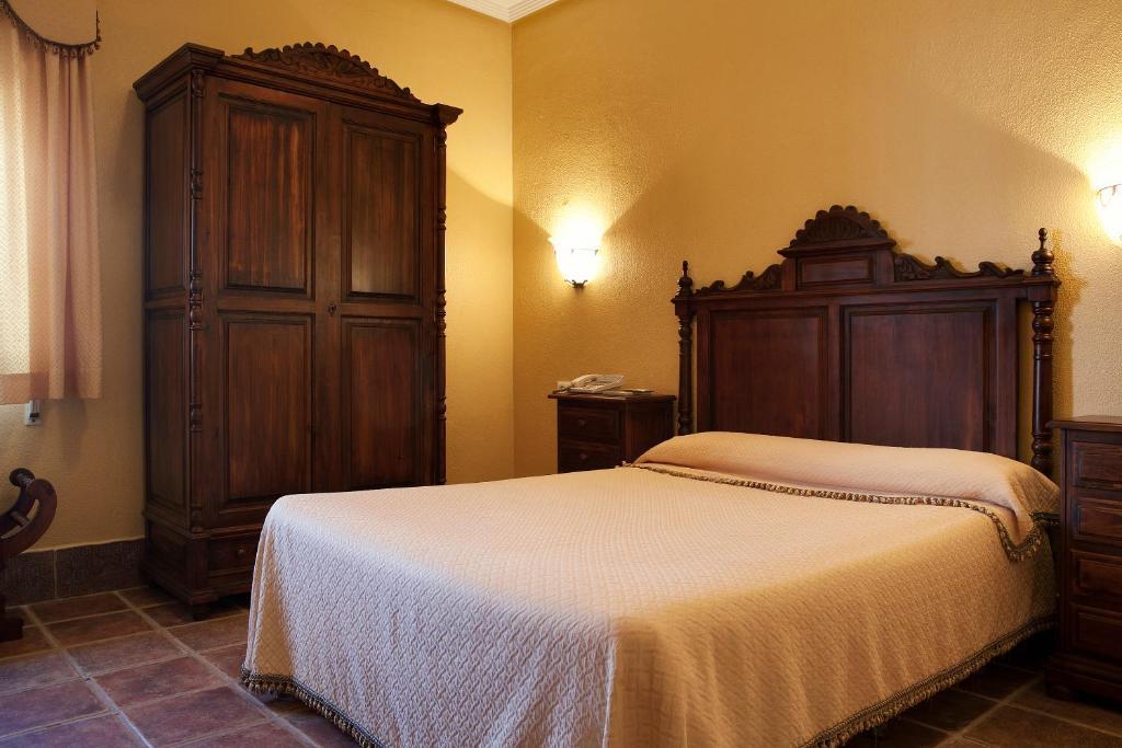Hospederia Santiago Hotell Chiclana de la Frontera Rum bild