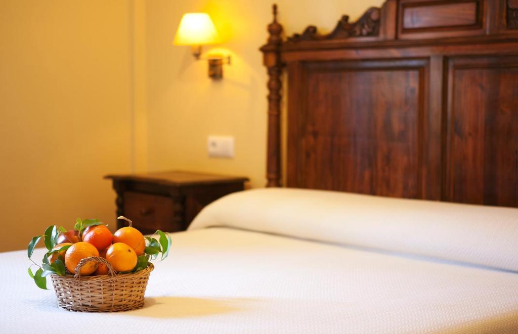 Hospederia Santiago Hotell Chiclana de la Frontera Rum bild
